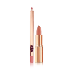K.I.S.S.I.N.G LIP KIT MAKEUP KIT